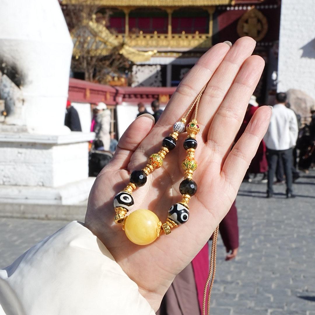 Amber colorful Necklace from Lhasa
